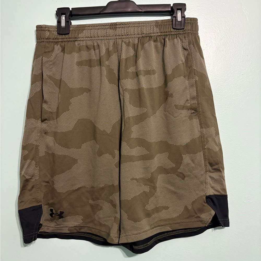 Under Armour Men's Athletic Camo Shorts - Olive and Black